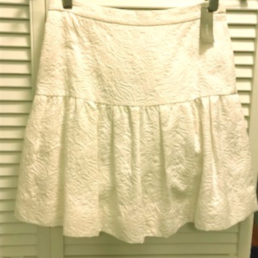 Classic ivory brocade skirt